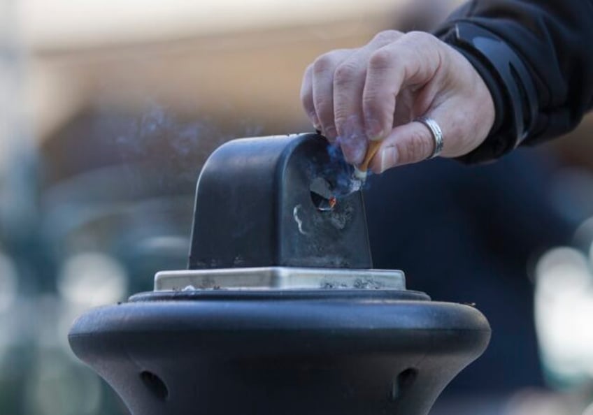 france to ban smoking on beaches as it seeks to avoid 75000 tobacco related deaths per year