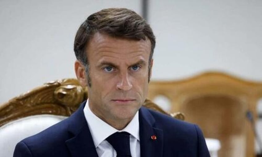 frances macron backs ukrainian strikes inside russia