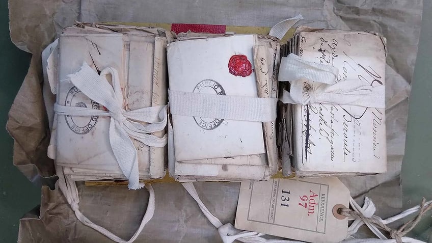 french love letters confiscated during seven years war read for first time 265 years later