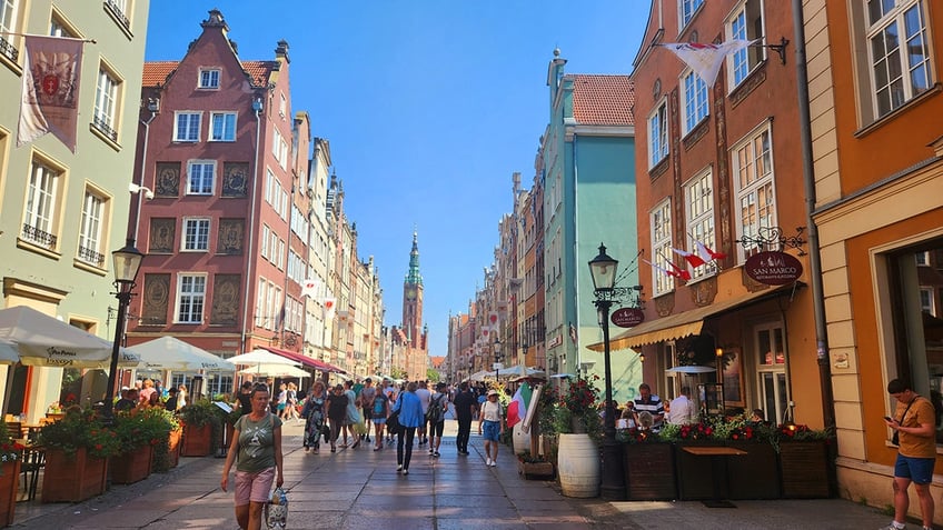 from ashes to glory the city of gdansk poland soldiers on through history