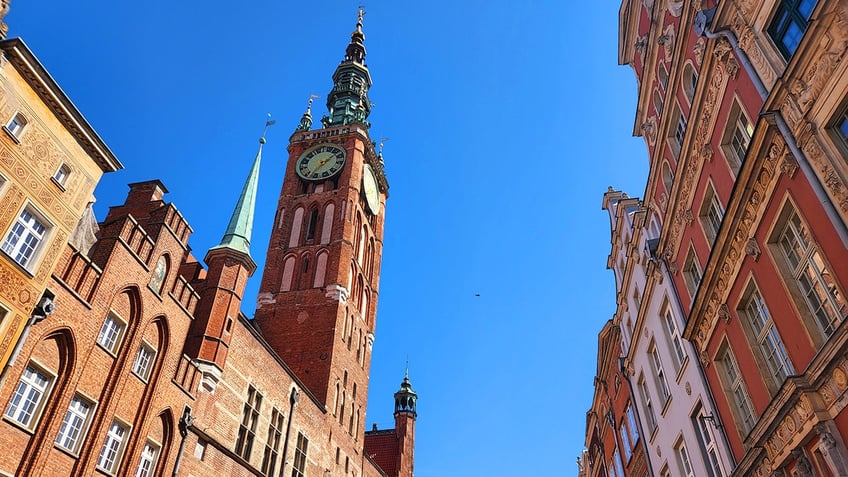 from ashes to glory the city of gdansk poland soldiers on through history