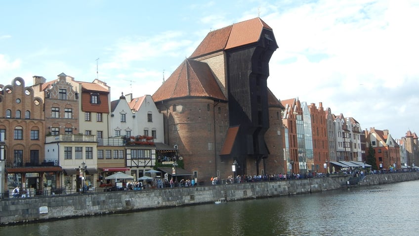 from ashes to glory the city of gdansk poland soldiers on through history