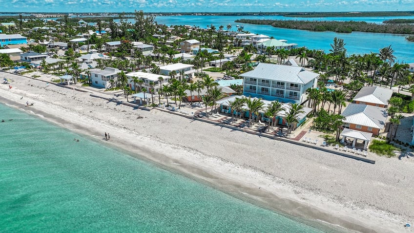 Manasota Key Resort