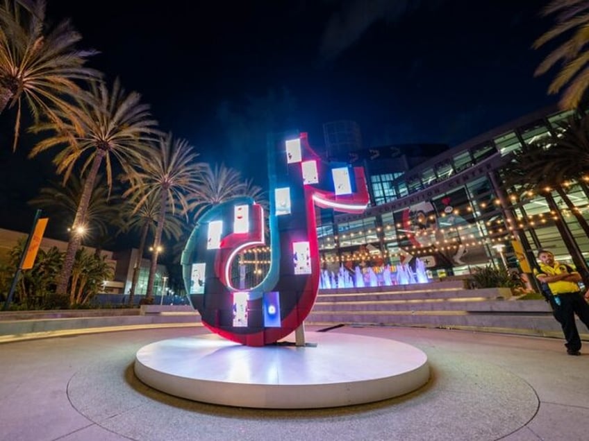 tiktok logo statue