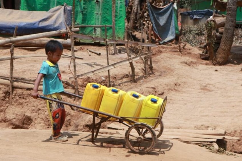 In war-ravaged eastern Myanmar, a heatwave is adding to the misery of life in displacement