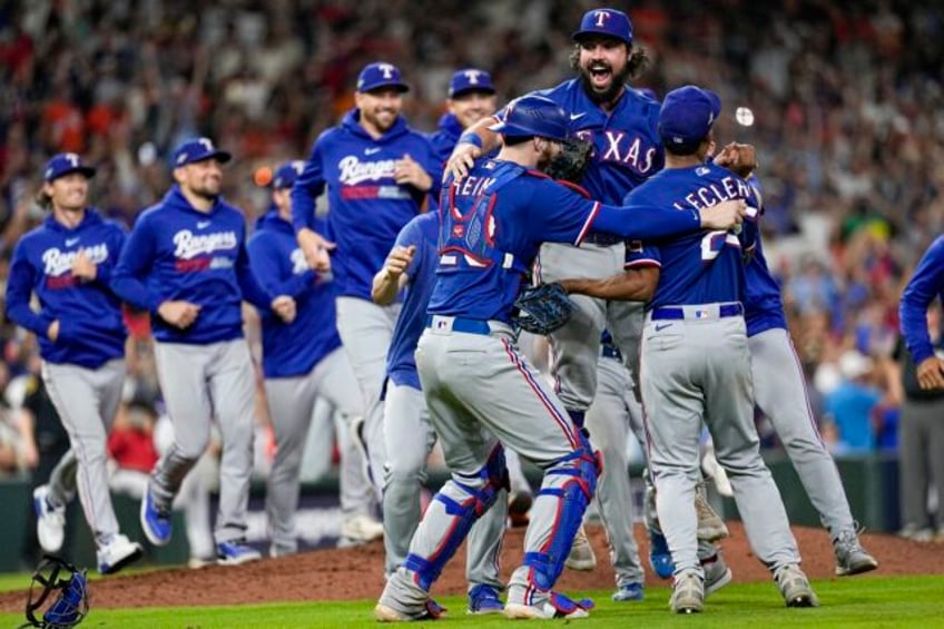 garcia powers rangers to first world series since 2011 with 11 4 rout of astros in game 7 of alcs