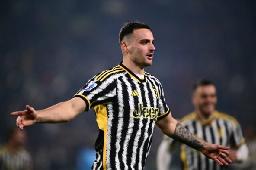 gatti strikes again to send juventus top