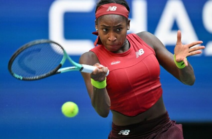 gauff stops wozniacki as swiatek djokovic eye us open quarters