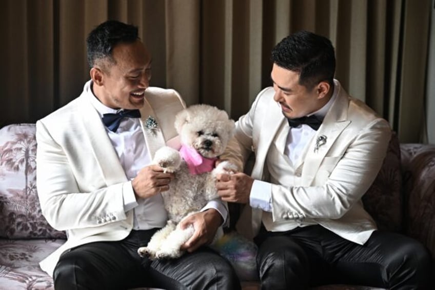 When Wang Zengyi, 41, and Song Jihan, 29, first met at a friend's dinner party in China, i