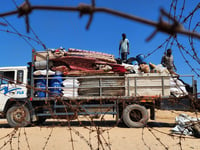 Gazans report UNRWA staff stealing, selling aid: watchdog