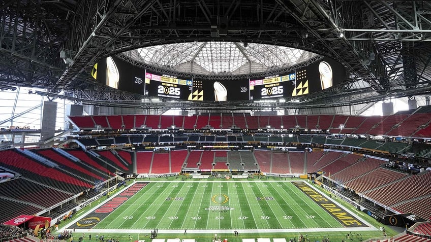 General view inside Mercedes-Benz Stadium