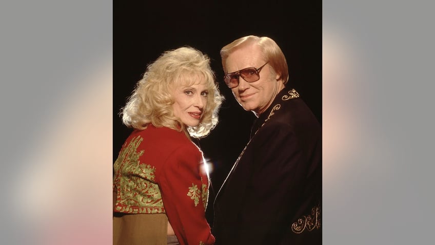 george jones widow admits country music star had to face death to kick crippling cocaine alcohol addiction