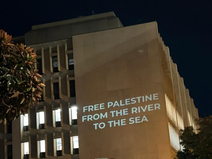 george washington u president responds to pro terror messages projected on campus building