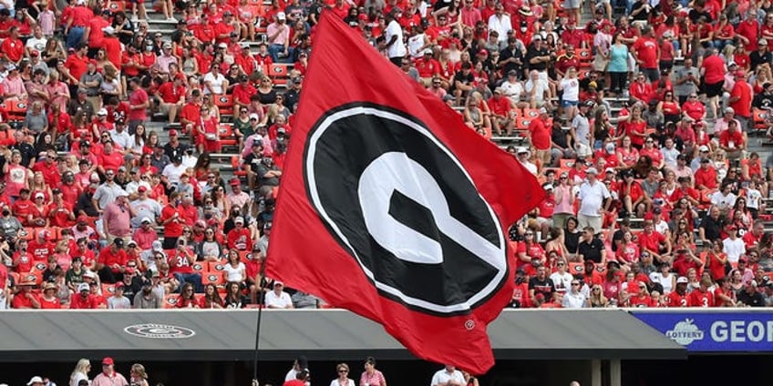 georgia fires football staffer who filed lawsuit against school over deadly crash lawyers claim retaliation