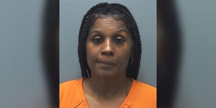 georgia healthcare worker accused of stealing 17000 from elderly patient