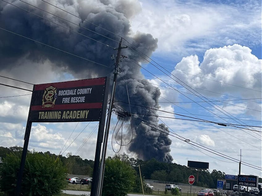 Georgia Residents Evacuated, Told to Shelter in Place After Chemical Lab Catches Fire