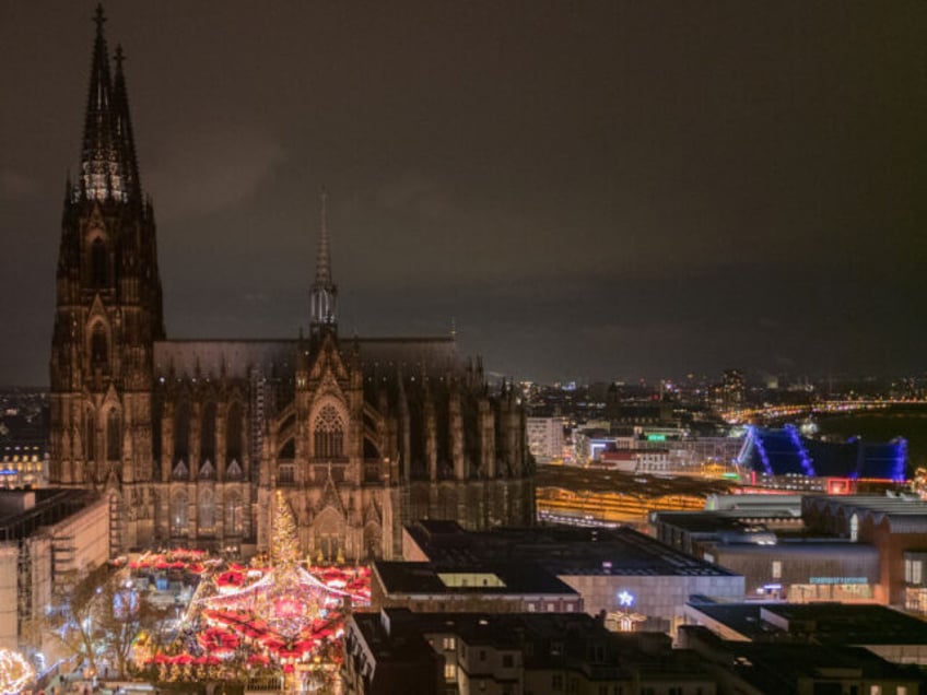 german police arrest islamist teens planning attack on christmas market synagogue