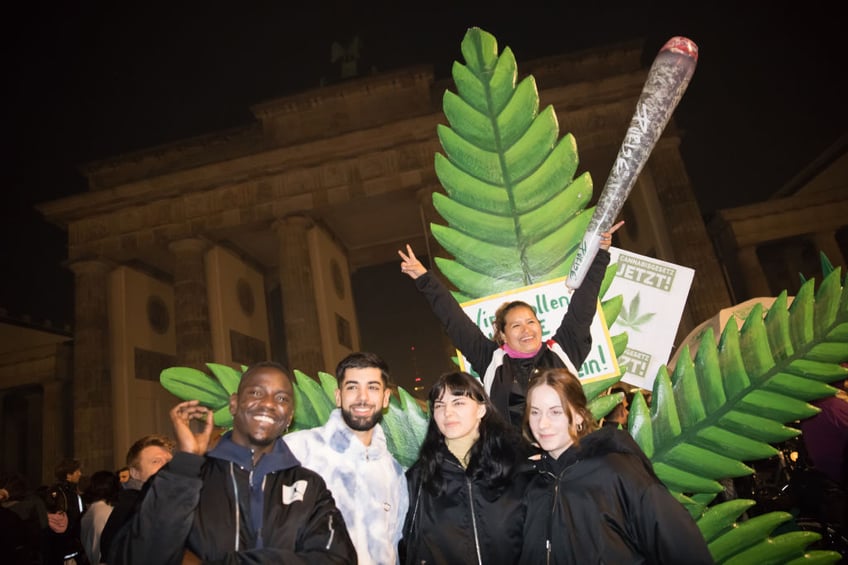 germany goes green cannabis legalised drug crime prisoners released