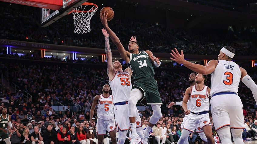 Giannis against Knicks