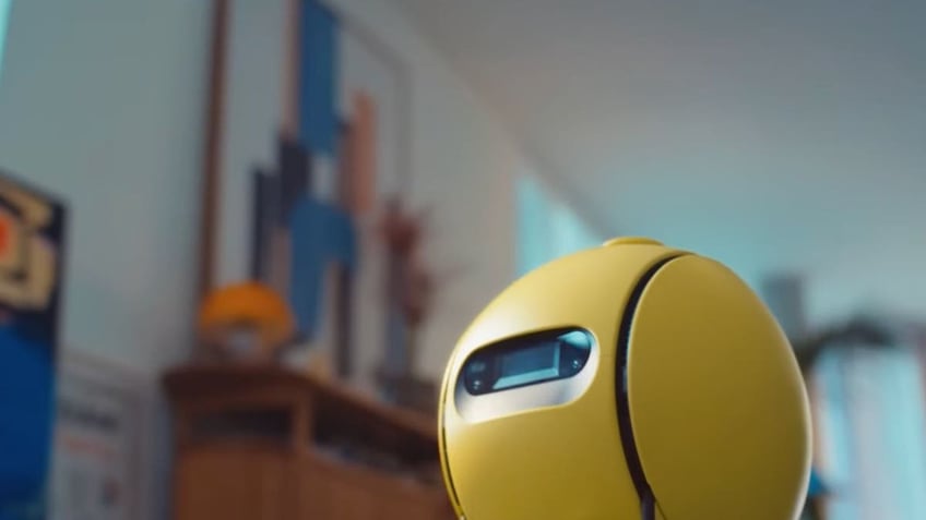 Giant tennis ball-looking AI robot ball doubles as home helper, projector