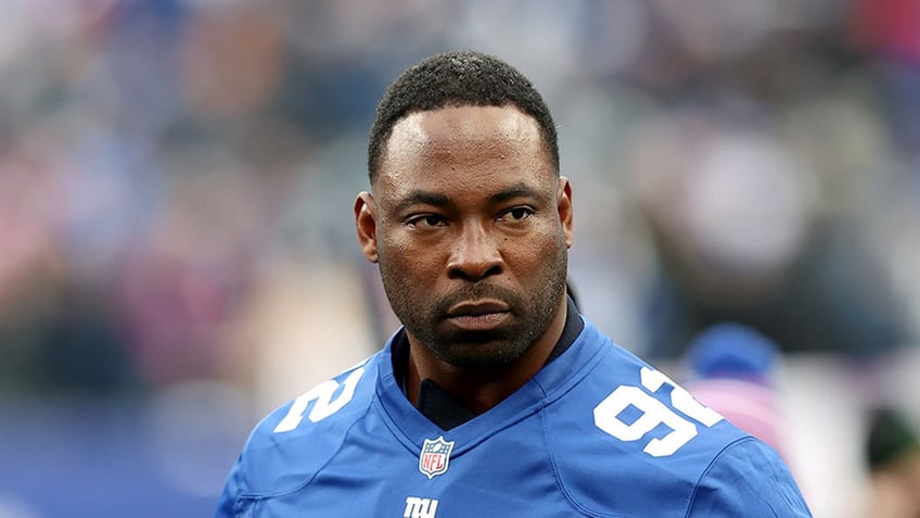 giants legend justin tuck believes pac 12 decimation only beginning of path to college football super league