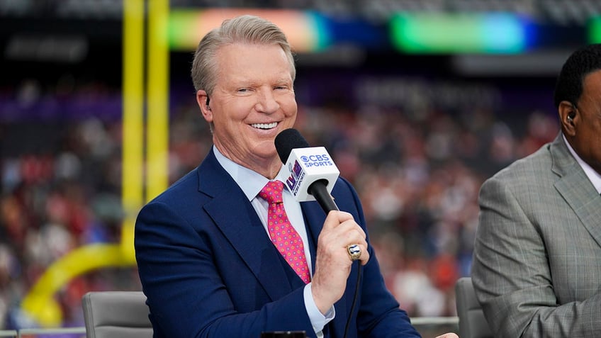 Phil Simms broadcasting