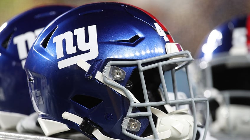 Giants helmet