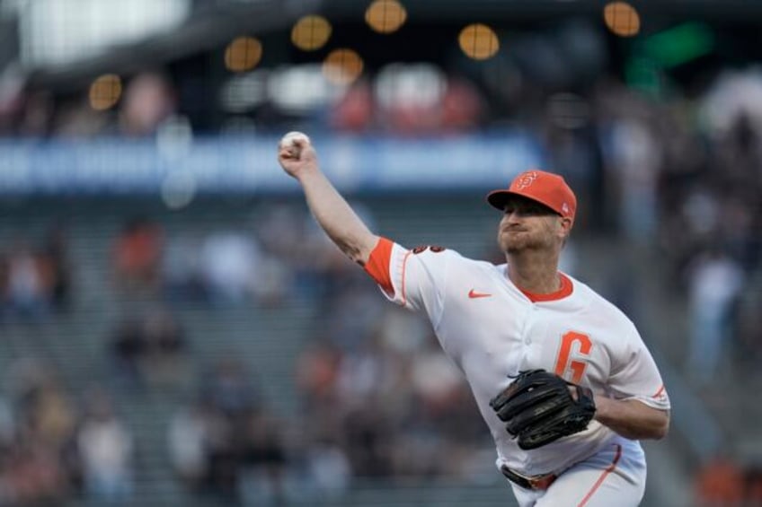 giants right hander alex cobb pitched 8 hitless innings vs reds