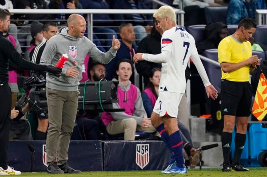 gio reyna scores twice in 4 0 rout of ghana his first us goals since family feud with berhalter