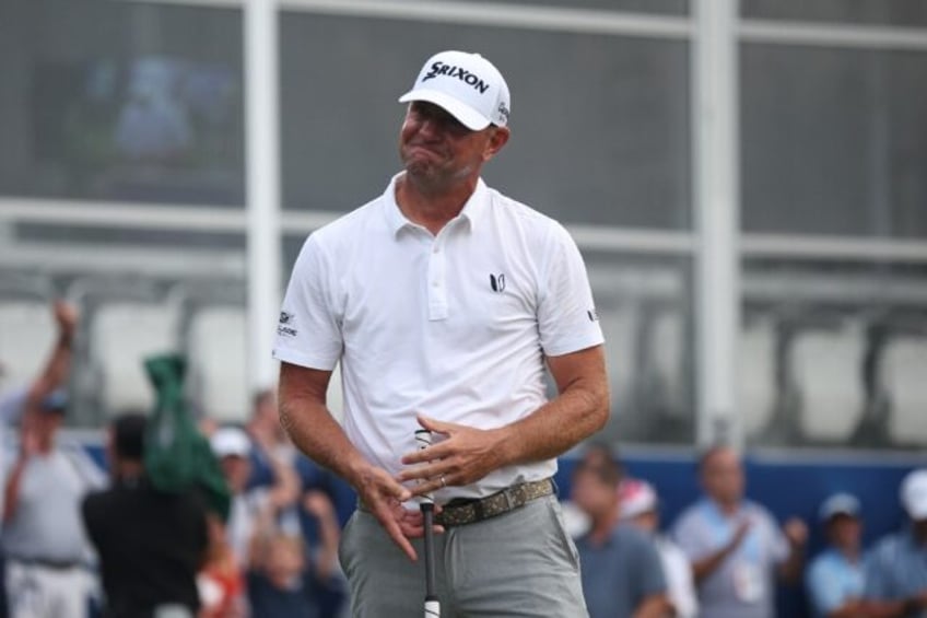 glover wins pga wyndham title as thomas scott miss playoffs