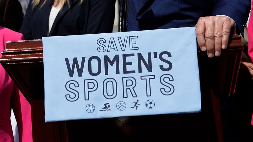 Save Women's Sports sign