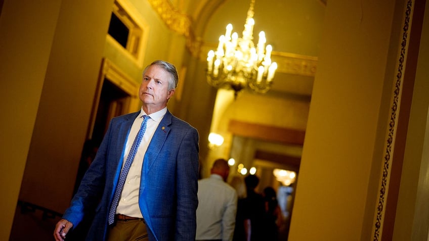 Sen. Roger Marshall, R-Kan.