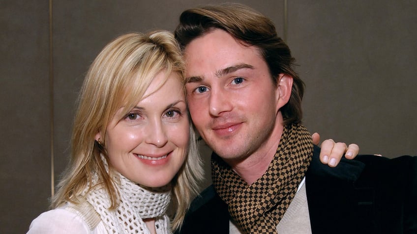 Close up of Kelly Rutherford and Daniel Giersch