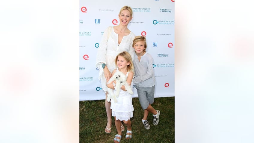 Kelly Rutherford and children Helena and Hermes