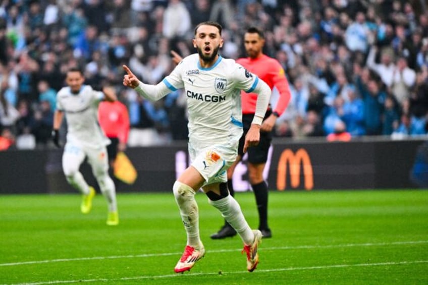 Amine Gouiri opened his account for new club Marseille as they trounced Saint-Etienne 5-1