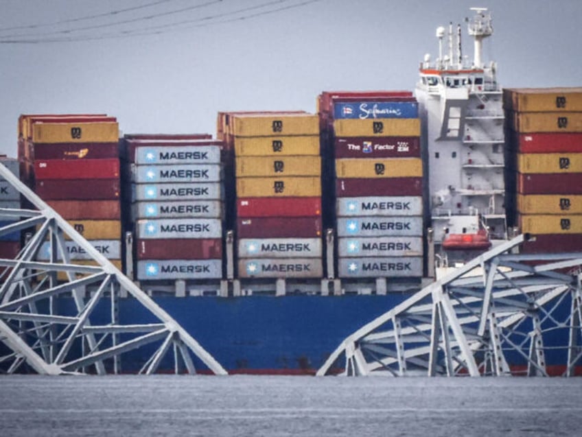 EDGEMERE, MARYLAND - MARCH 26: The cargo ship Dali is shown after running into and collap