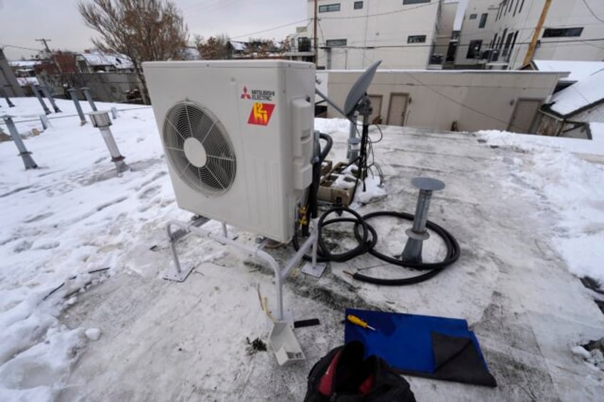 governors biden administration push to quadruple efficient heating ac units by 2030