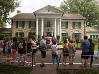 Graceland foreclosure sale halted as Presley estate’s lawsuit moves forward