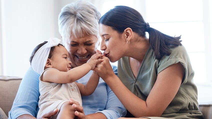 grandma, mom and baby