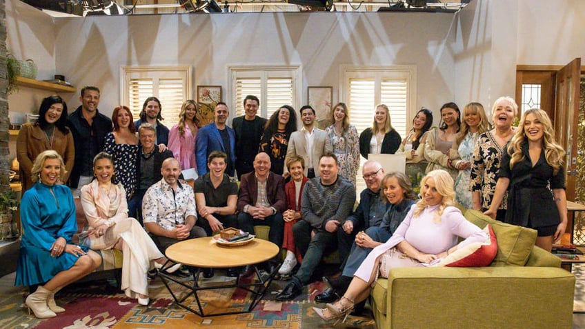 Neighbours cast