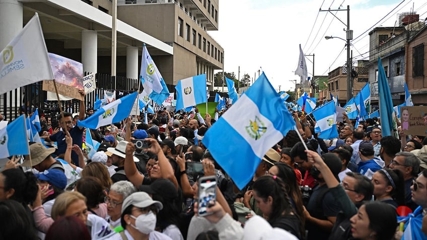 guatemalas presidential election takes drastic turn as unexpected winner is certified prompting legal fights