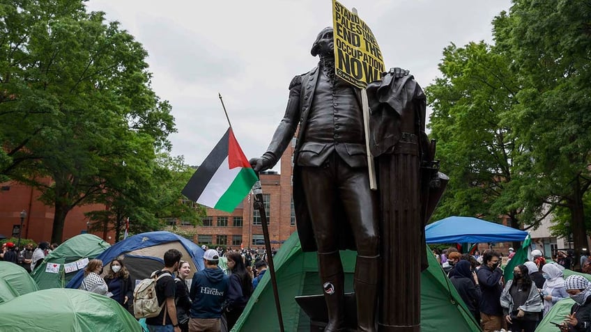 gwu students stand up to anti israel protestors warn faculty are indoctrinating kids with lies and hate