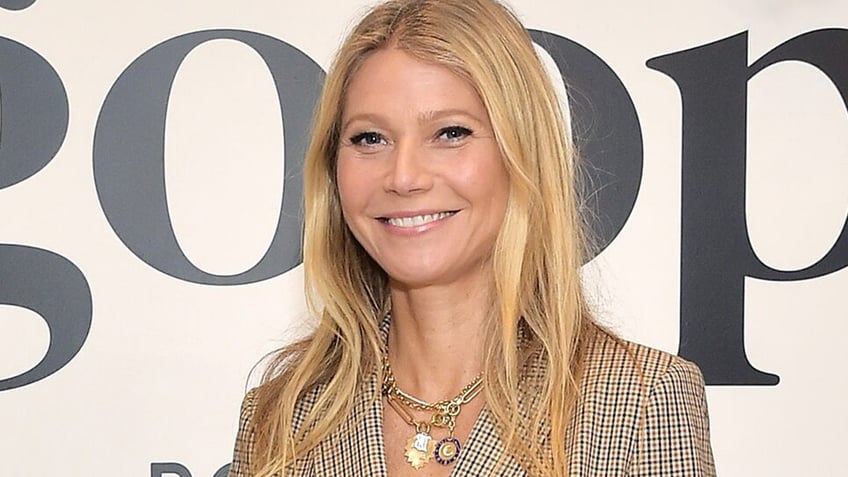 gwyneth paltrow reveals ex brad pitt recently sent her really beautiful gift