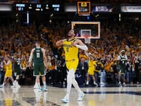 Haliburton hits winner as Pacers hold off Bucks, T’Wolves push Suns to brink
