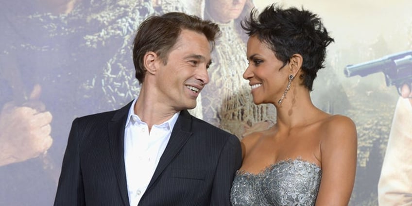 halle berry finalizes divorce 8 years after split from olivier martinez will pay 8k monthly child support