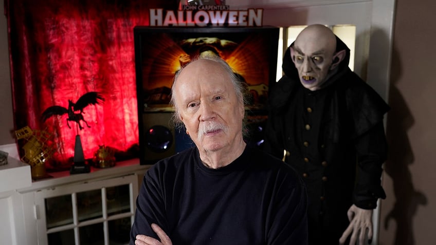 halloween filmmaker john carpenters rise from college dropout to hollywood horror movie legend