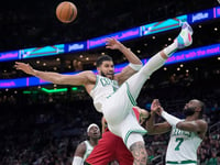 Hard foul on Celtics' Jayson Tatum 'looked shady,' former NBA player says