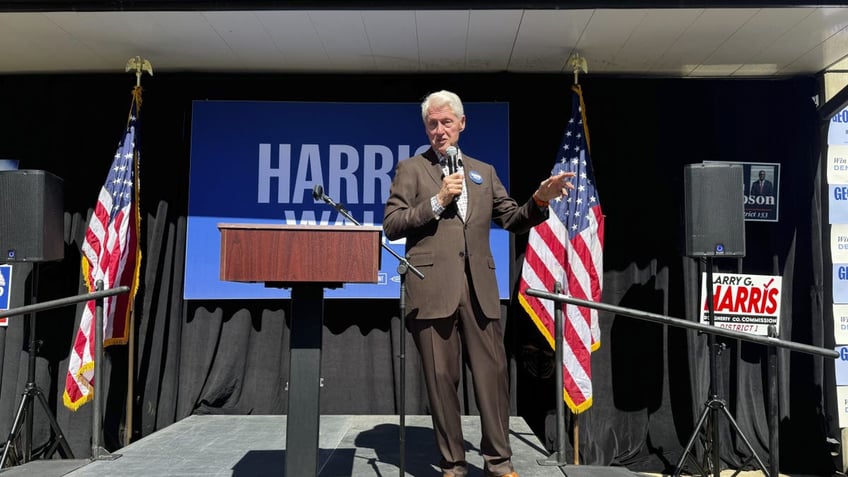 Clinton campaigns for Kamala Harris in Georgia