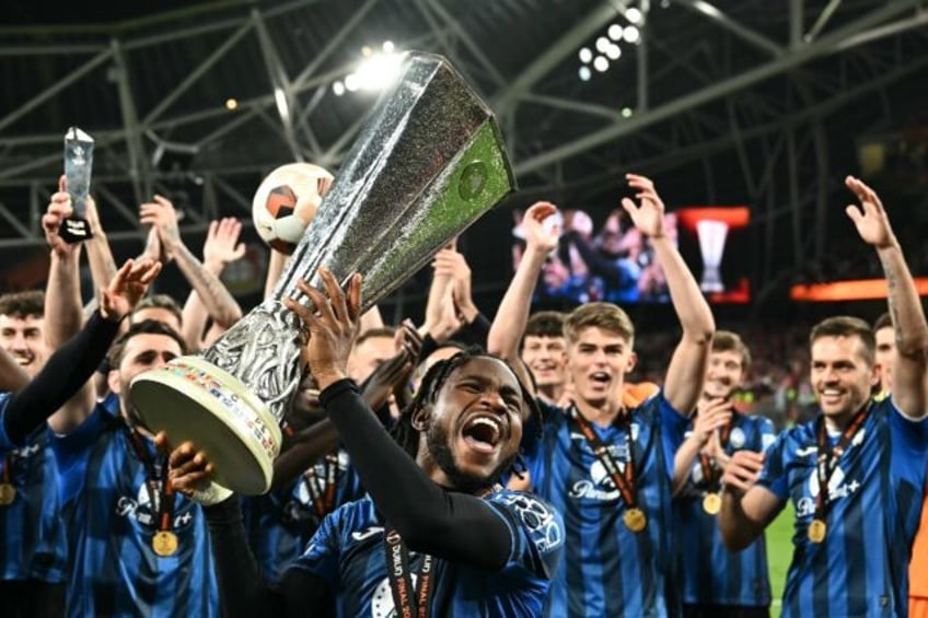 Hat-trick hero: Ademola Lookman (centre) scored a hat-trick in Atalanta's 3-0 Europa Leagu