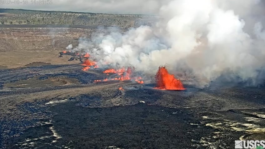 hawaii health officials alert public about vog or volcanic smog